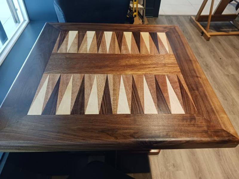 Backgammon-Table-Top-View